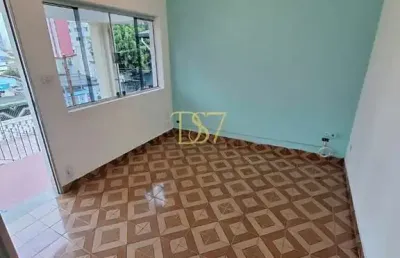 Casa no baeta para alugar - 2 quartos 1 vaga com quintal