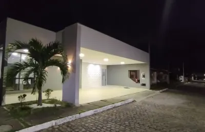 Casa em condomínio fechado com 3 quartos à venda na Rua Itamar de Carvalho, 100, Pedra do Descanso, Feira de Santana