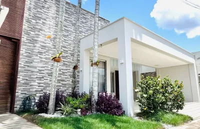 Casa em condomínio fechado com 3 quartos à venda na Rua Reginaldo Muritiba do Lago, 600, Registro, Feira de Santana