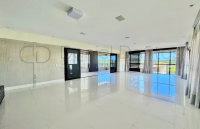 Solar terra natal, alto padrão com 298m² na melhor localização do tirol. confira