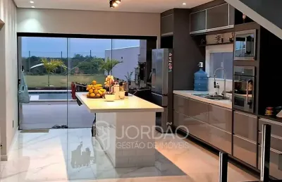 Casa com 3 quartos para alugar na Estrada Oscar Vieira da Costa Júnior, 1, Cajueiros (Itaipuaçu), Maricá