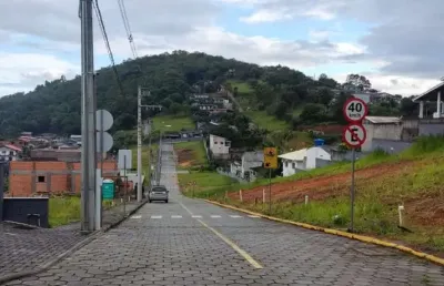 Terreno em condomínio fechado à venda na rua homero de miranda gomes, 1411, fundos, biguaçu, 150 m2 por r$ 185.000