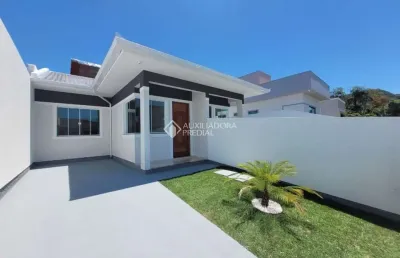 Casa com 2 quartos à venda na rua acedino machado, 24, bela vista, palhoça, 49 m2 por r$ 340.000