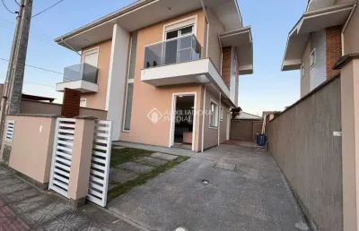 Casa com 2 quartos à venda na rua paulo manoel dos santos, 58, pinheira, palhoça, 68 m2 por r$ 650.000