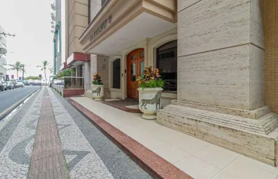 Apartamento com 3 quartos para alugar na Rua 2800, 73, Centro, Balneário Camboriú