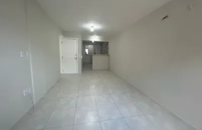 Apartamento com 2 quartos para alugar na Estrada do Outeiro Santo, 1728, Taquara, Rio de Janeiro
