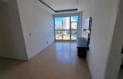 Vendo excelente apartamento no pechincha com 2 quartos
