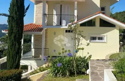 Casa em bairro nobre na serra gaúcha po r$ 1.290.000,00