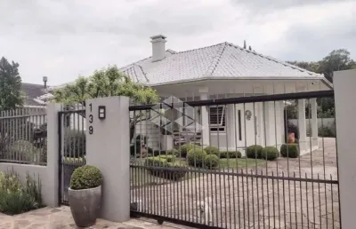 Casa com 3 quartos à venda na Estephano Novak, 139, Pousada da Neve, Nova Petrópolis