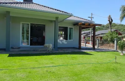 Casa com 3 quartos à venda na Wilma Ritter, 136, Centro, Picada Café