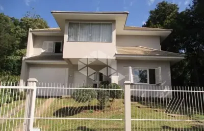 Casa com 4 dormitórios, quiosque e piscina em nova petrópolis na serra gaúcha.