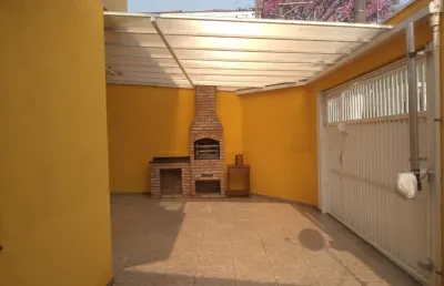 Casa com 2 quartos à venda na Rua Antônio Peres Mulla, 1, Vila Carrão, São Paulo