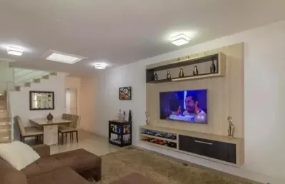 Casa com 3 quartos à venda na Rua Mestre Valentim, 1, Quarta Parada, São Paulo