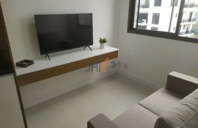 Stúdio moderno, com 26 m² em pinheiros para locação.