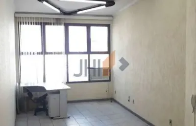 Conjunto comercial na rua monteiro de melo com 18 m² para locação