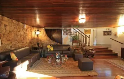 Sobrado para venda com 798m² total e 4 dormitórios no alto de pinheiros