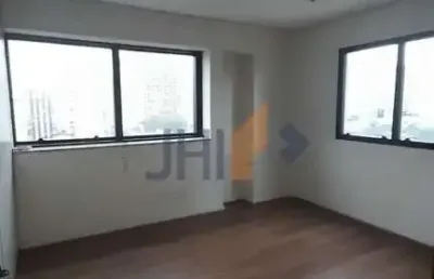 Conjunto comercial para locação, com 45 ou 90m² 1 banheiro e 1 vaga.