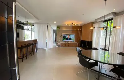 Casa com arquitetura moderna no bairro jardim américa.