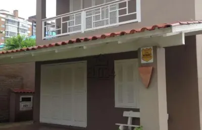 Casa com 4 quartos à venda na Praia Grande, Torres 