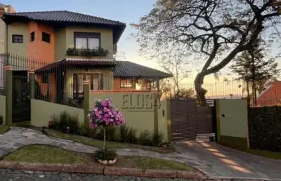 Casa semi mobiliada com churrasqueira e piscina em são leopoldo - 900m² de terreno