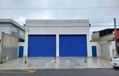 Galpão comercial novo com frente para duas ruas!!!!!
