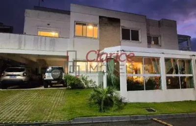 Sobrado alto padrão em condomínio fechado em são josé dos pinhais, casa alto padrão a venda em são josé dos pinhais, condomínio recanto das andorinhas