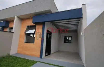 Casa nova com 3 quartos localizada na cidade jardim
