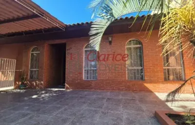 Casa térrea á venda no bairro jardim das américas em curitiba
