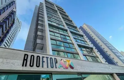 Flat à venda em boa viagem mobiliado (rooftop), 25m².