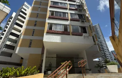 Apartamento à venda em boa viagem com vista mar com 126m².