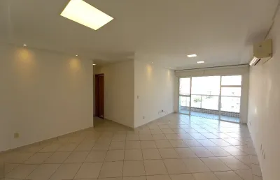 Apenas 2 quadras da praia! amplo apartamento no embaré com lazer