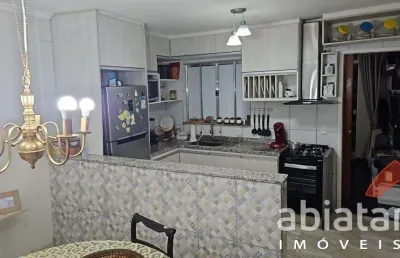 Casa com 4 quartos à venda na Avenida Jorge Rodrigues Pascoaline, Jardim Record, Taboão da Serra