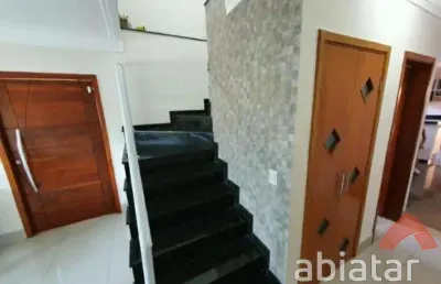 Casa com 3 quartos à venda na Rua Centenário do Sul, Vila Zat, São Paulo