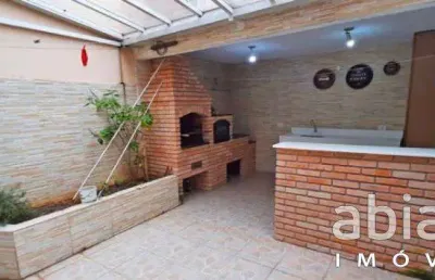 Casa com 2 quartos à venda na Rua Caranapatuba, Jardim Umarizal, São Paulo