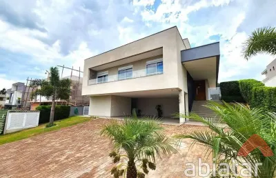 Casa de 3 dormitórios com 541m² e vaga para 6 carros - granja viana