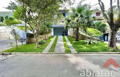 Casa com 4 dormitórios com 2 suítes com vaga de garagem - residencial euroville