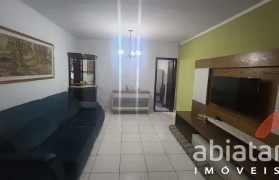 Casa com 2 quartos para alugar na Rua Aracy Ribeiro de Toledo, Chácara Agrindus, Taboão da Serra