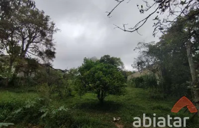 Terreno à venda na Rua das Petúnias, Jardim Santa Bárbara, Embu das Artes