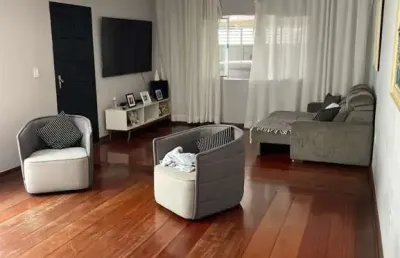Sobrado à venda na vila pirajussara – 271m², 3 dorms, suíte e salão com churrasqueira