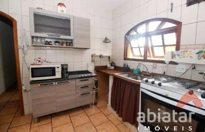 Casa com 3 quartos à venda na Rua Vittório D'Amico, Jardim Monte Alegre, Taboão da Serra