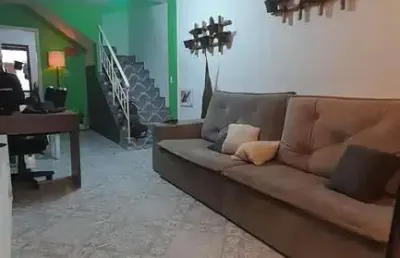Casa com 2 quartos à venda na Rua Antônio Carlos Torres, Parque Marabá, Taboão da Serra