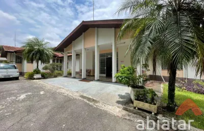 Terreno com casa para vender ou alugar - parque monte alegre - taboão da serra