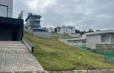 Terreno à venda no Parque Residencial Itapeti, Mogi das Cruzes 