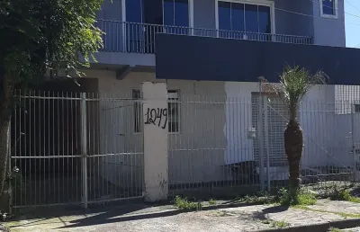 Sobrado com 2 quartos e sala comercial bairro sitio cercado