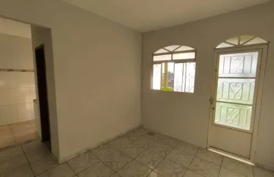 Casa com 2 quartos para alugar na judith luzia de carvalho, 353, minas caixa, belo horizonte por r$ 1.600