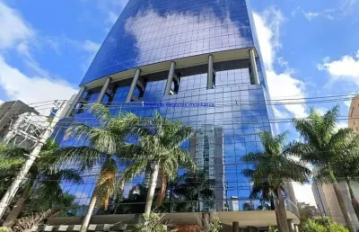 Conjunto comercial 871,00m², 04 banheiros e 24 vagas de garagem.  condomínio com portaria, segurança e recepção.  excelente localização