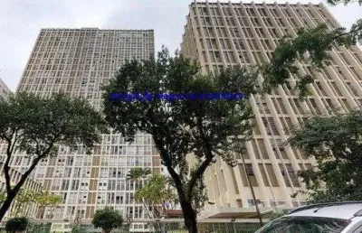 Apartamento 162m², 03 dormitórios (sendo 01 suíte),  02 banheiros e 01 vaga de garagem.  condomínio com portaria, segurança, piscina e playground.