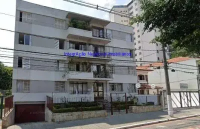 Apartamento 105m², 03 dormitórios (sendo 01 dependência de empregada), 02 banheiros e 01 vaga de garagem.  condomínio com segurança e portaria.