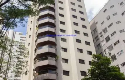 Apartamento 127m², 03 dormitórios (sendo 01 suíte), 03 banheiros e 02 vagas de garagem.  condomínio com segurança, portaria, piscina, salão de festas