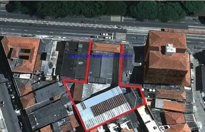 Galpão 1.205,00m² e 02 banheiros.  excelente localização, entre as ruas barão do rio branco, joão de araújo e travessa wilson moraes